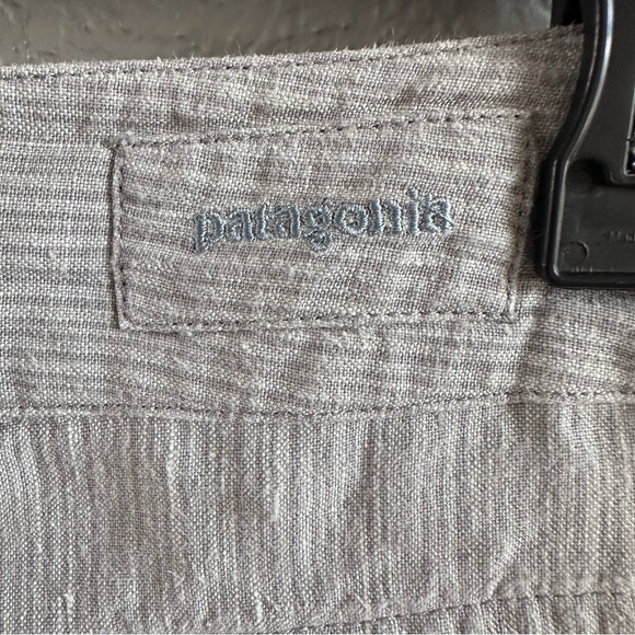 Patagonia Women’s Hemp Cargo Cropped Pants Gray Size 10 Button Fly Utility - Picture 9 of 15